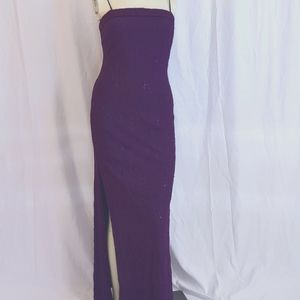 Stepping Out Plum Size 7/8 Knit long fitted. Prom  or Wedding. $35